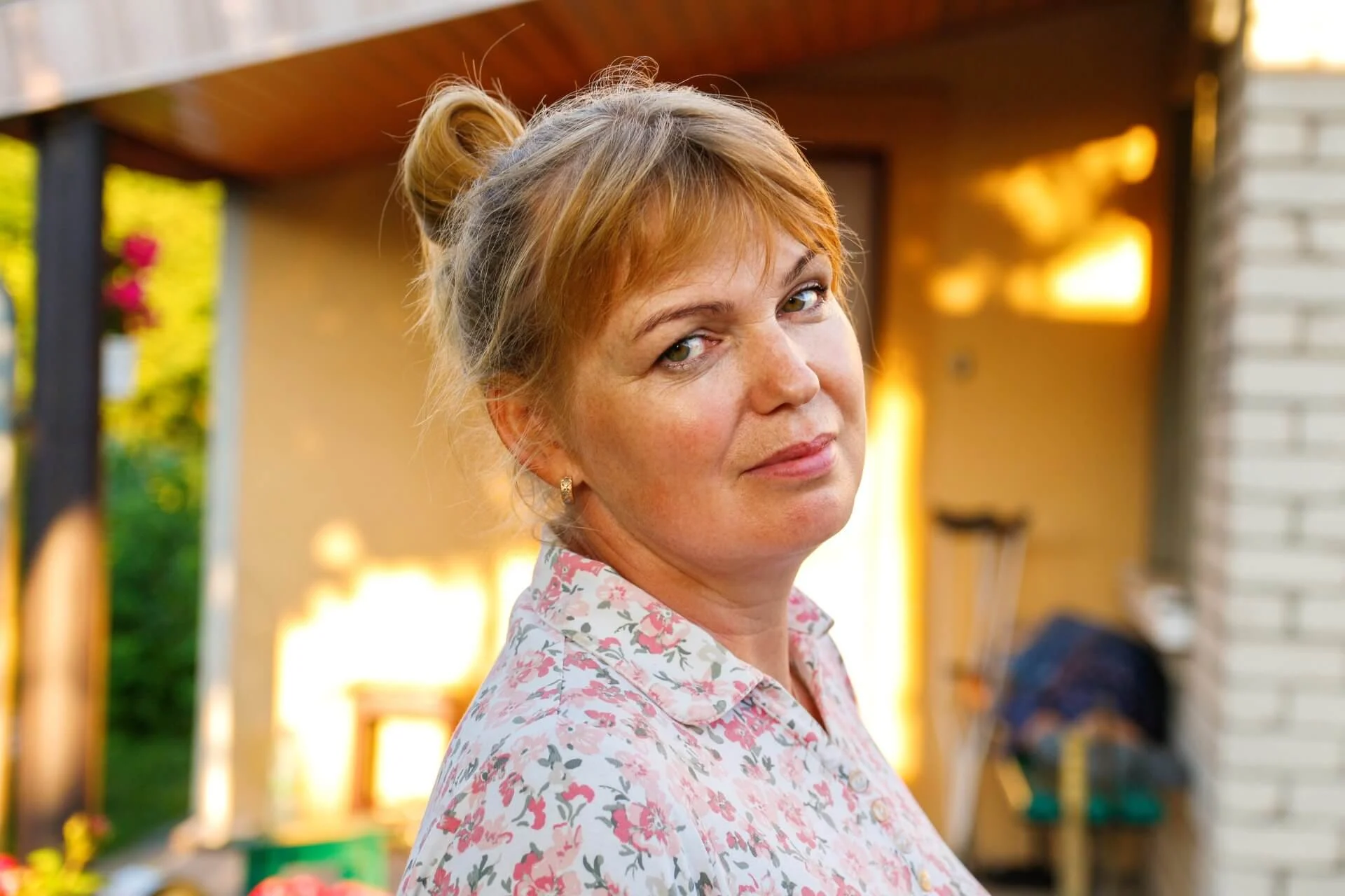 care for women haren blonde vrouw 40 jaar gezondheid en welzijn (1)